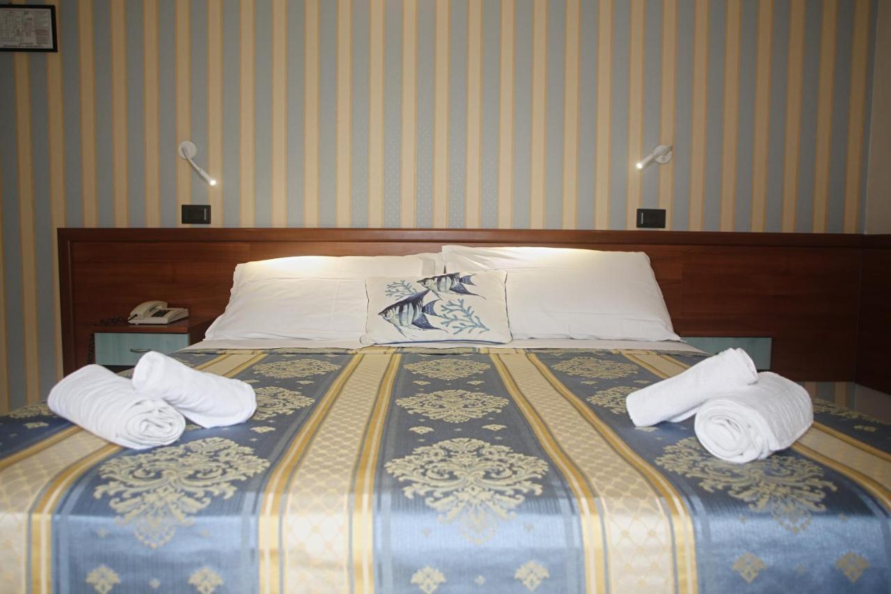 Hotel Dear Rimini Exterior photo